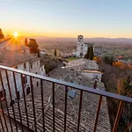 The View דירה